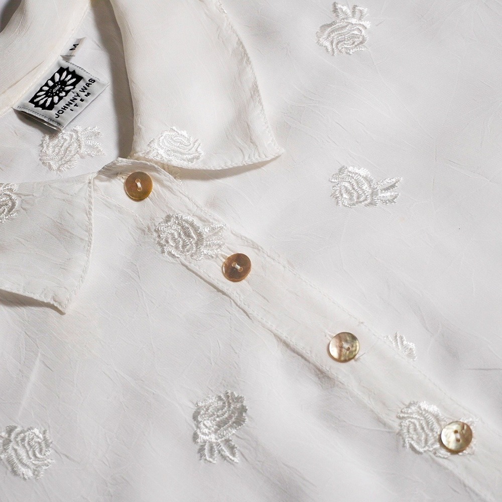 Johnny Was 0X White Embroidered Scallop Silk-Feel Blouse Luxury Boho Top Large - Picture 4 of 10
